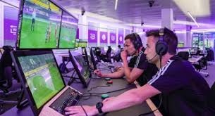 单板滑雪——全国残特奥会：听障女子平行大回转比赛赛况